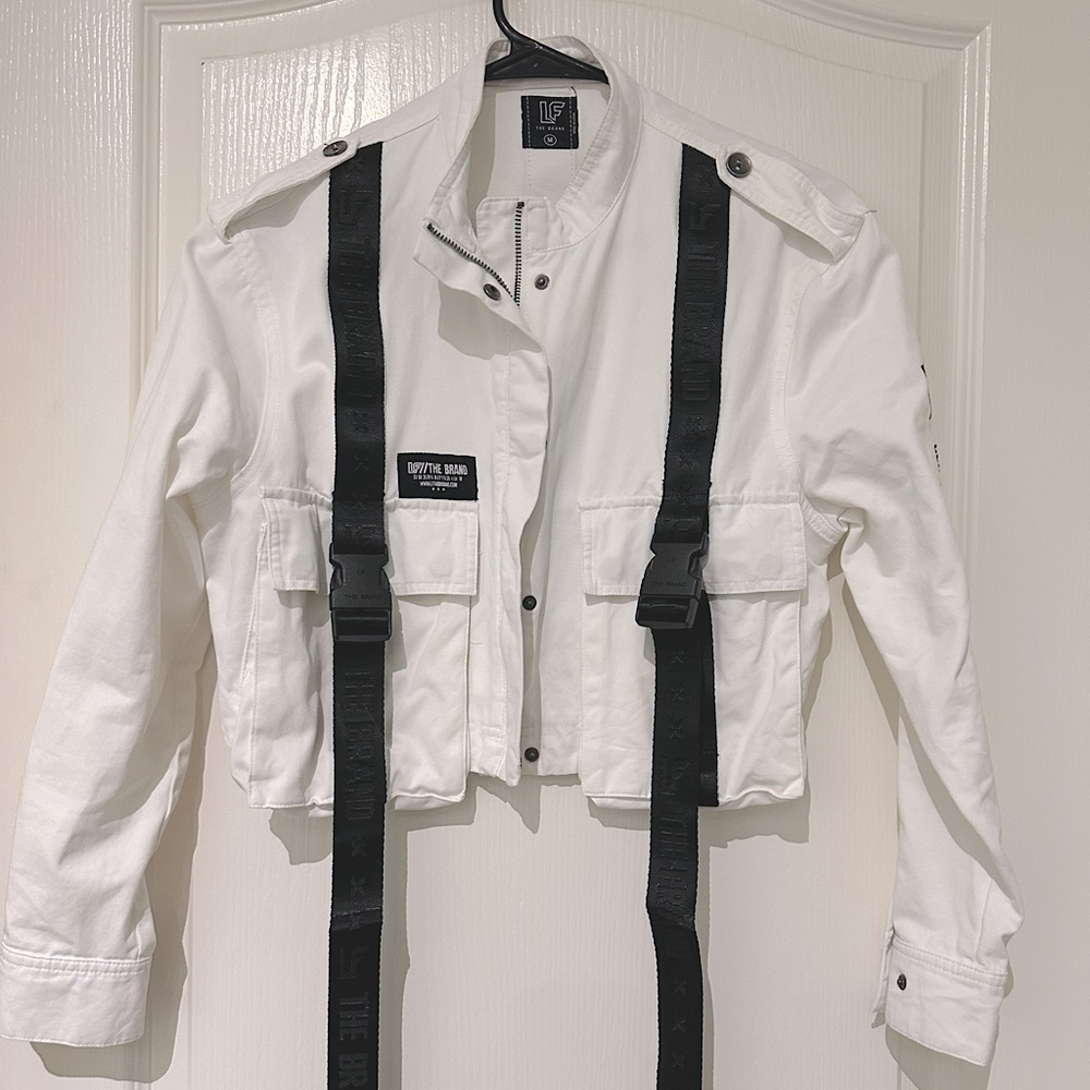 LF The Brand Women's M White Cargo Belts Buckle Utility Cropped Jacket